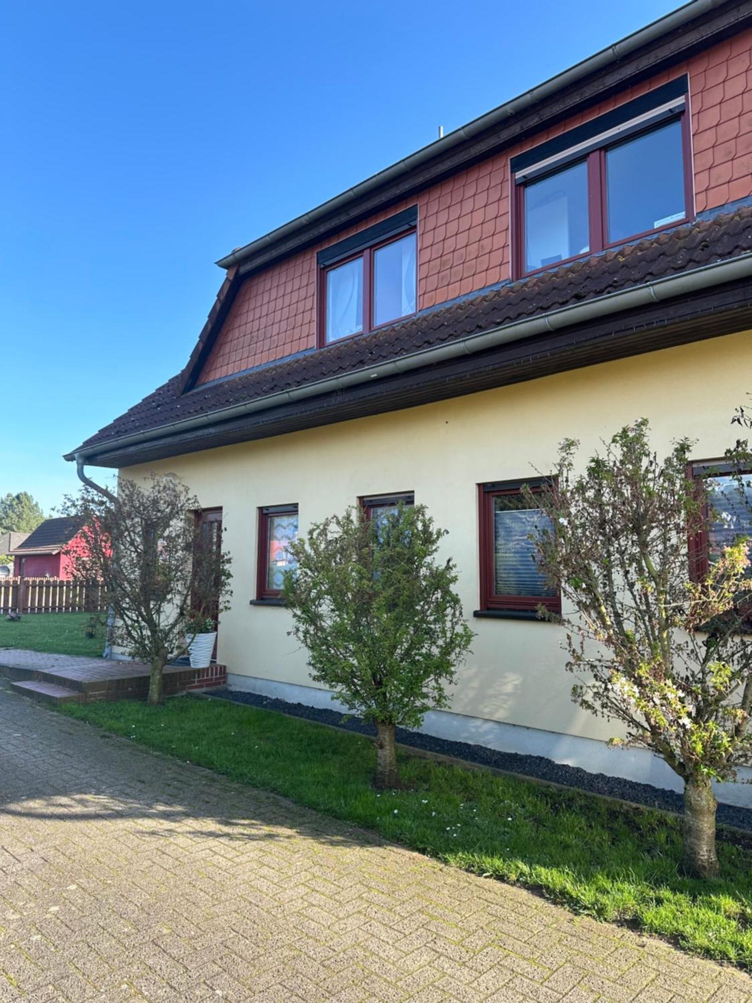 Zum Kaeutzchen 120Qm Ferienhaus 8 Personen 4 Schlafzimmer Nossentiner Huette Exterior photo